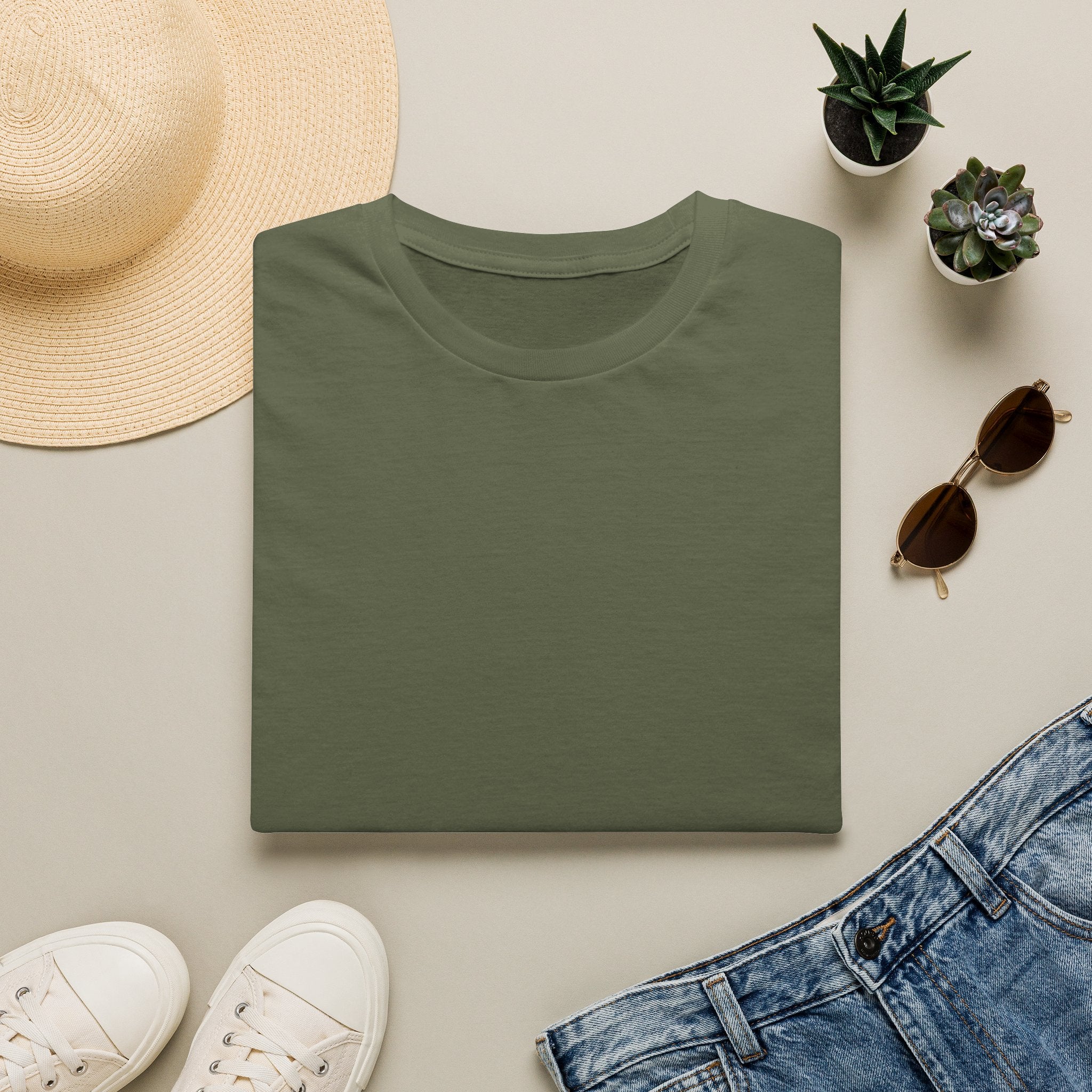 Classic Black Tee — Minimal Everyday T-Shirt
