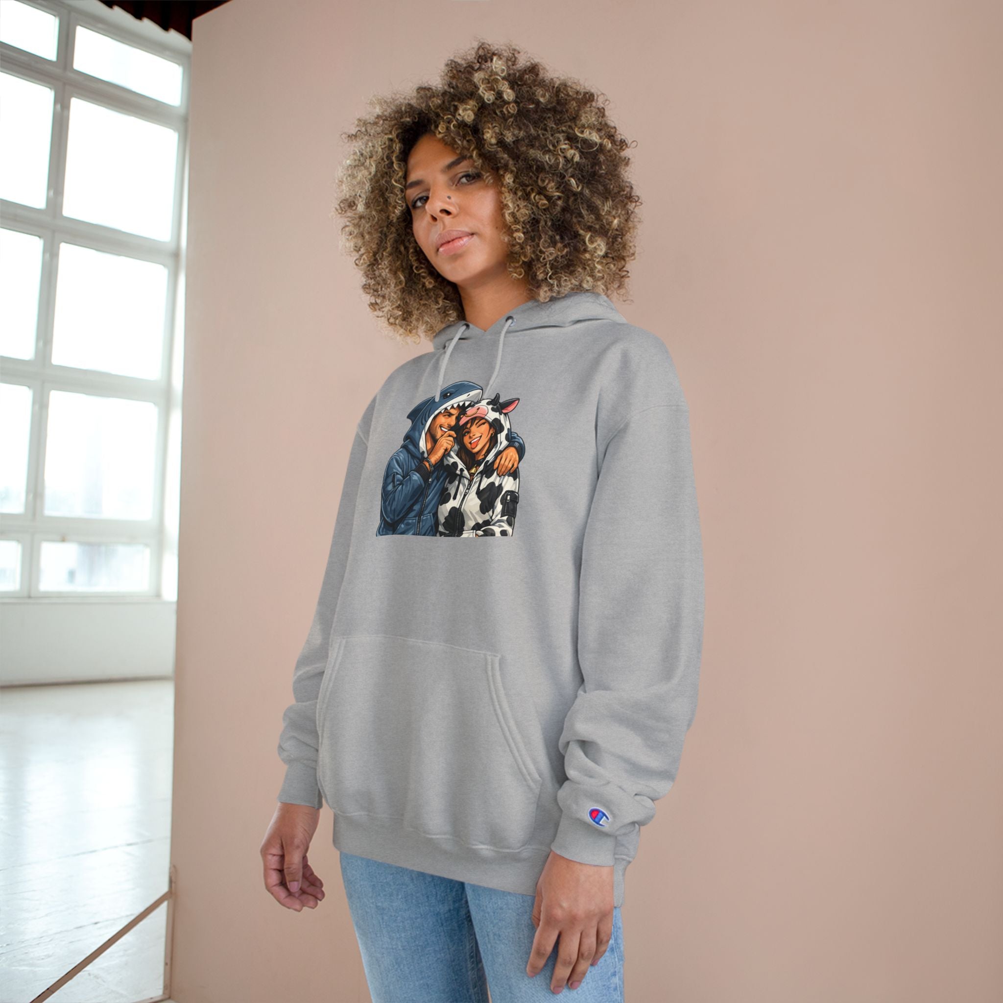 SC Vintage-Inspired Champion Hoodie — Cozy Retro Couple Graphic